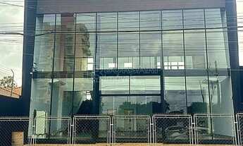 Imagem: Imóvel comercial com dois andares para