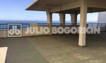 Imagem 3: Atlântica 2 quartos com área externa tipo garden dependências fundos vista verde portaria