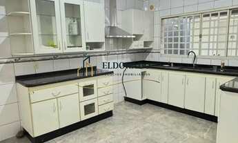 Imagem 4: Casa em condomínio no Jardim Itália 2 - Disponível para venda e aluguel - 5 quartos