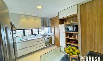 Imagem 7: Apartamento à venda com 178 m2 - 4 quartos - no bairro de Barro Vermelho/Natal - 3 vagas