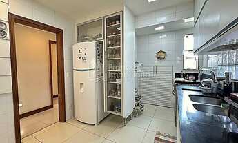 Imagem 5: Imóvel para venda com 274 metros quadrados com 3 quartos em Charitas - Niterói - RJ