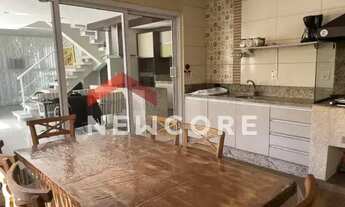 Imagem: Casa de condomínio em Rua Padre Luiz Chrispim