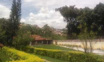 Imagem 3: MARAVILHOSA CASA PARA RESIDENCIAL OU COMERCIAL COM PISCINA E MUITA ÁREA VERDE NO BAIRRO JA