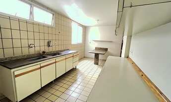 Imagem 2: Apartamento para venda tem 140 metros quadrados com 4 quartos em Praia do Canto - Vitória