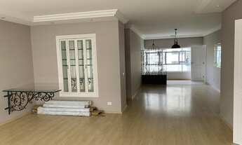 Imagem 2: Belíssimo Apartamento reformado na Av. Higienópolis