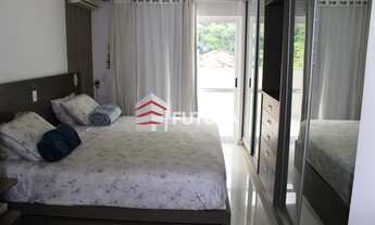 Imagem 4: Cobertura com 03 dormitórios mobiliada com excelente localização na praia de Bombas