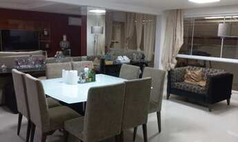 Imagem 3: Casa para venda possui 460 metros quadrados com 5 qts 4sts Praia do Pecado Macaé