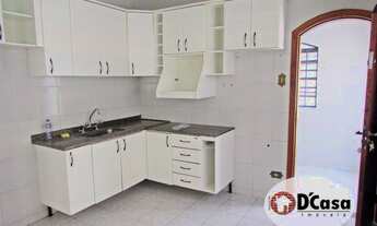 Imagem 6: Sobrado a a venda com 3 quartos, no bairro Estiva, próximo ao colégio Basic, Taubaté-SP