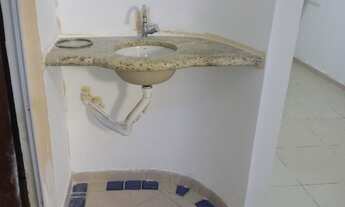 Imagem 3: Aluga-se uma casa pequena no centro