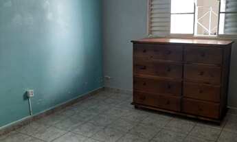 Imagem 3: Casa para venda possui 220 metros quadrados com 3 quartos em Icaray - Araçatuba - SP