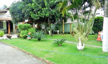 Imagem 2: Excelente casa DUPLEX, 1200m2 de terreno, 05 quartos, piscina, no condomínio MIRANTE BARRA