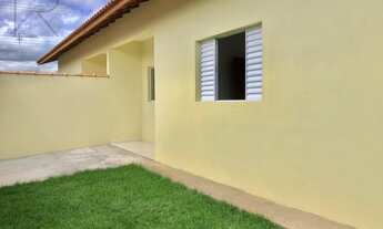 Imagem 3: Casa para venda possui 60 metros quadrados com 2 quartos em Indaiá - Bertioga - SP