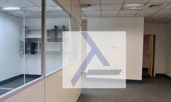 Imagem 3: Sala para alugar, 59 m² por R$ 9.000,00/mês - Itaim Bibi - São Paulo/SP