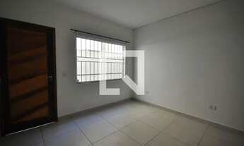 Imagem 3: Casa de Condomínio para Aluguel - Vila Mazzei, 1 Quarto, 43 m2