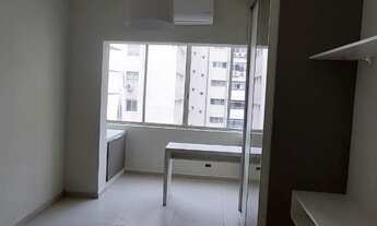 Imagem 4: Kitnet/conjugado para aluguel possui 40 metros quadrados em Boqueirão - Santos - SP