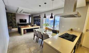 Imagem 7: Apartamento duplex, moderno, possui 165 m2 no Brooklin