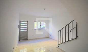 Imagem 3: Casa de Condomínio para Aluguel - Santa Maria, 2 Quartos, 72 m2