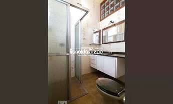 Imagem 6: 3 quartos (2 suítes) 4 vagas 4 banheiro 220m²