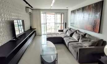 Imagem 2: Excelente apartamento c/ 164m² - 04 suítes, gabinete, 04 vagas, próximo a praia de Ponta V