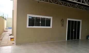 Imagem 4: Casa com 250 m2 5 suítes e energia solar