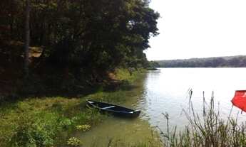 Imagem 5: Rancho para pesca na beira do rio São Francisco em Três Marias