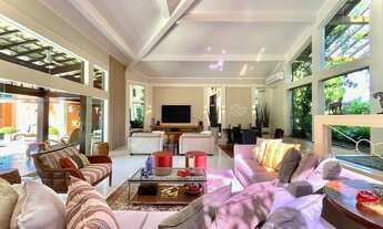 Imagem 3: Casa de altíssimo padrão à venda no luxuoso Condomínio Malibu