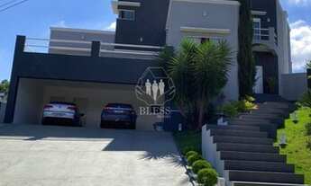 Imagem: CASA COM 3 DORMITÓRIOS, 517 M² A VENDA