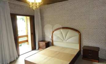 Imagem 7: Rua fechada no pé da serra com cancela e segurança