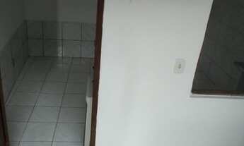 Imagem 2: Quarto e sala no Farol de Itapuã
