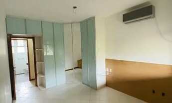 Imagem 2: Casa de condomínio para venda possui 150 metros quadrados com 4 quartos