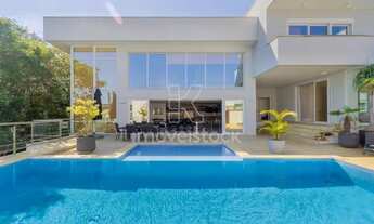 Imagem 2: CASA EMOCIONANTE COM DESIGN ESPETACULAR!