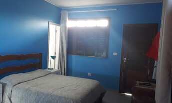 Imagem 3: Casa de condomínio para aluguel possui 450 metros quadrados com 5 quartos