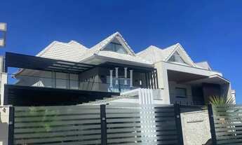 Imagem 2: Imóvel para aluguel tem 280 metros quadrados com 4 quartos