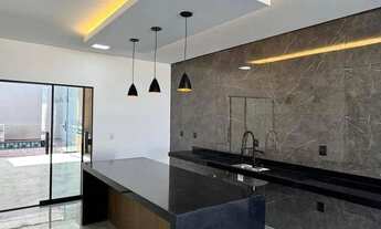 Imagem 2: Casa com Piscina à Venda no Setor Finsocial Goiânia/GO