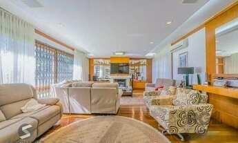 Imagem 3: Casa 221m² - 3 dormitórios, 1 suíte, 4 vagas de garagem no bairro Vila Assunção