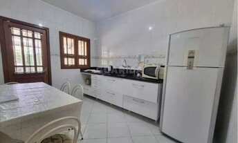 Imagem 6: Casa em Condomínio com 4 dormitórios, sendo 1 suíte, e 2 vagas de garagem no bairro Camaqu