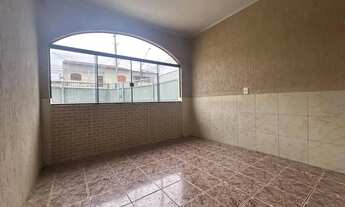 Imagem 5: QR 521 - CASA DE ESQUINA 2 QUARTOS