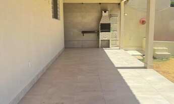 Imagem 3: Alugo casa em Arniqueira - 130 m² de área construída, 2 suítes, localização privilegiada