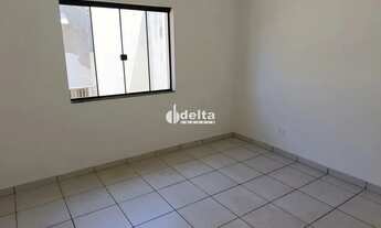 Imagem 14: Casa residencial com 3 quartos sendo 1 suíte disponível para locação no bairro Lidice em U
