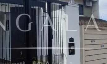 Imagem 3: Casa para Venda em Maringá, Jardim Monte Rei, 2 dormitórios, 1 suíte, 1 banheiro, 2 vagas