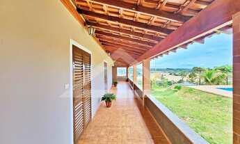 Imagem 2: Sitio mobiliado à venda na Área Rural, próximo à Rod. Joaquim Ferreira - Cajuru/SP