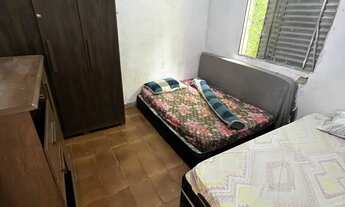 Imagem 5: Casa simples, fica a 500m da praia e 3km do centro e com fácil acesso a outros lugares