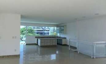 Imagem 3: Casa Triplex no Morro do Moreno, 03 suítes - 450m2