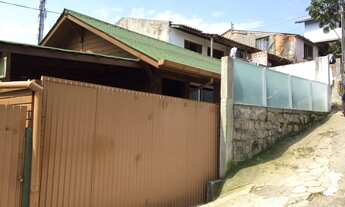 Imagem: Casa à venda para investidores no Rio Tavares