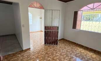 Imagem: VENDO IMÓVEL NO PARQUE DAS LARANJEIRAS