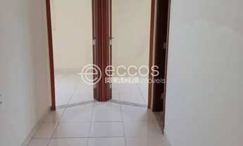 Imagem 16: Casa para aluguel, 4 quartos, 2 suítes, 2 vagas, Jardim das Palmeiras - Uberlândia/MG