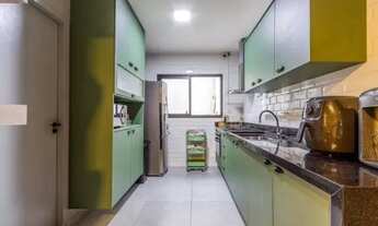 Imagem 13: Casa com 200 m², 3 Suítes, 2 vagas à Venda por R$ 1.650.000,00 ou Aluguel por R$ 13.000,00