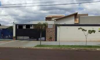 Imagem: AMPLA CASA TÉRREA SAIDA PARA TRES LAGOAS