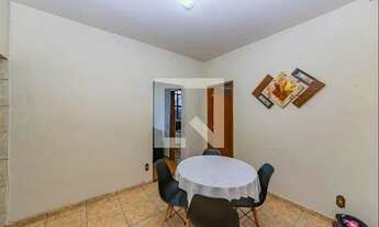 Imagem 2: Casa à Venda - Havaí, 3 Quartos, 374 m2