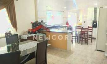 Imagem 3: Casa em Avenida José Santiago Torres - Jardim Botânico - Araraquara/SP